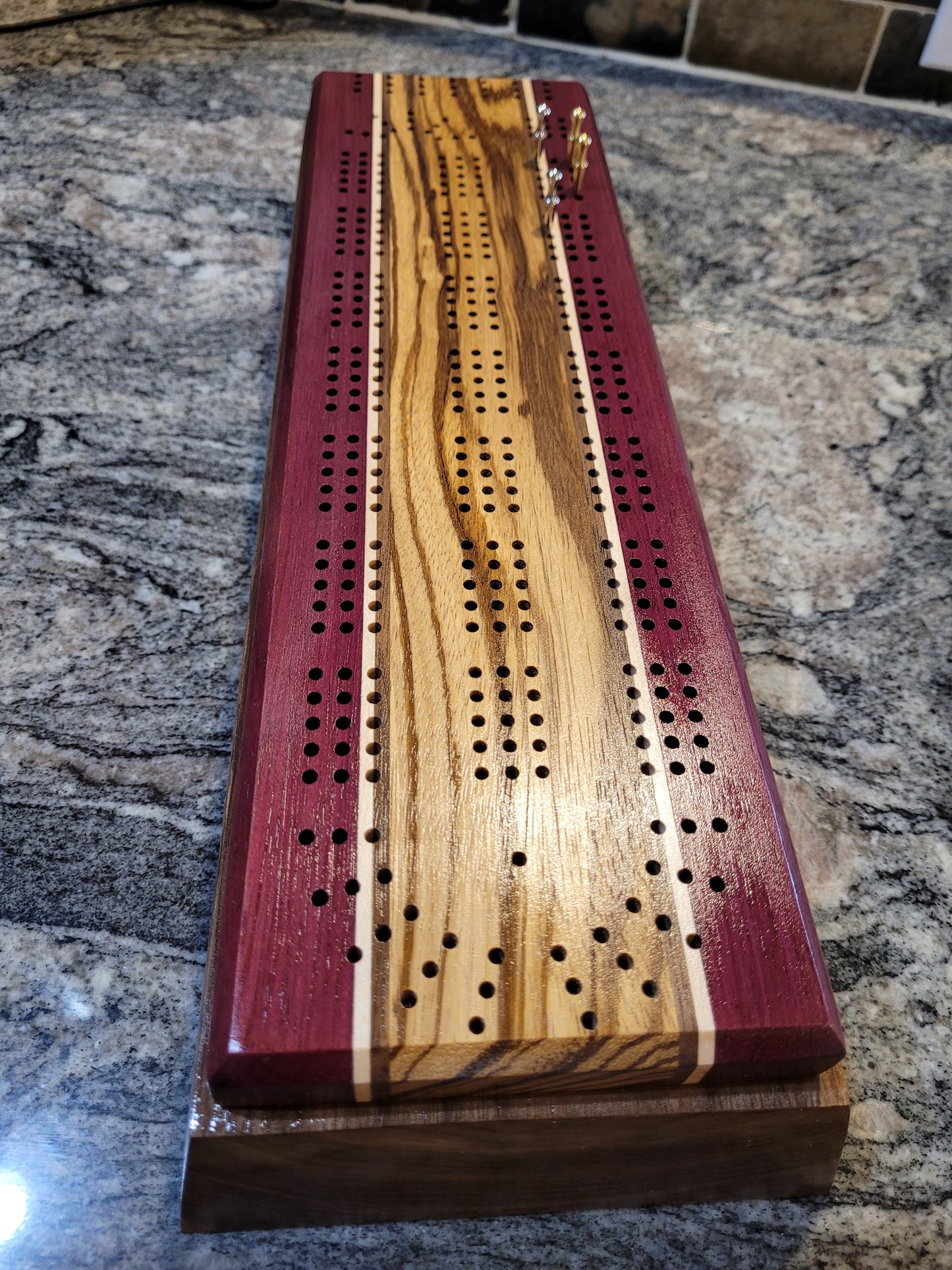 Heirloom Cribbage Board