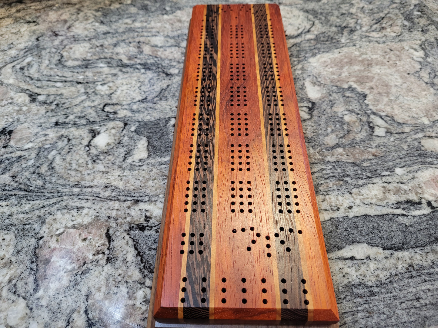 Heirloom Cribbage Board 3