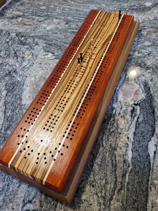 Heirloom Cribbage Board 2